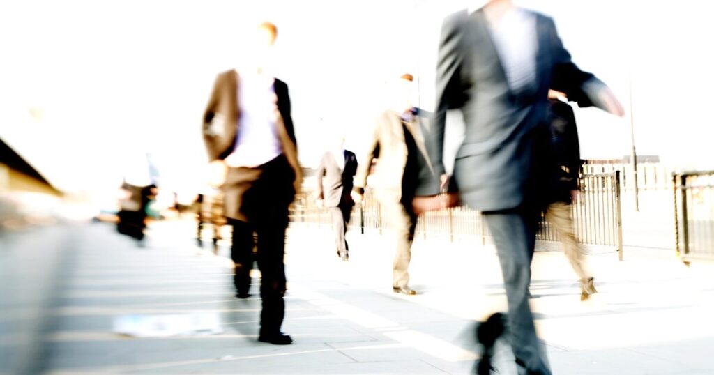 なぜ通勤・ビジネスシーンで選ばれる